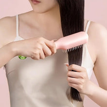 Self-Cleaning Hairbrush – Anti-Static, Detangling, Rotating Massage Comb, Hair accessories